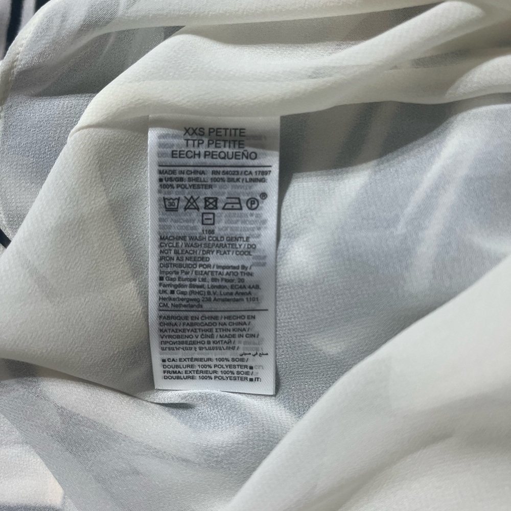Banana Republic cascade silk dress - Picture 5 of 8